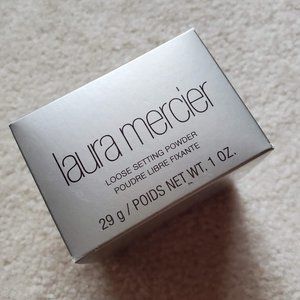 Laura Mercier Translucent Loose Setting Powder